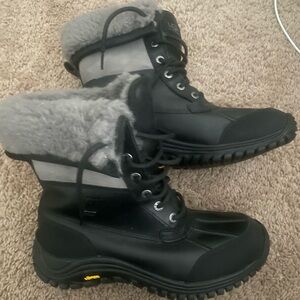 UGG Adirondack Black and Gray Winter Boots